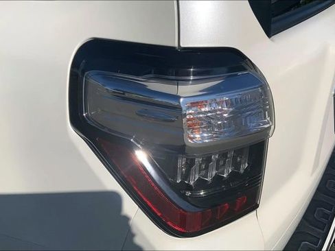 Used 2017 Toyota 4Runner Limited image 30