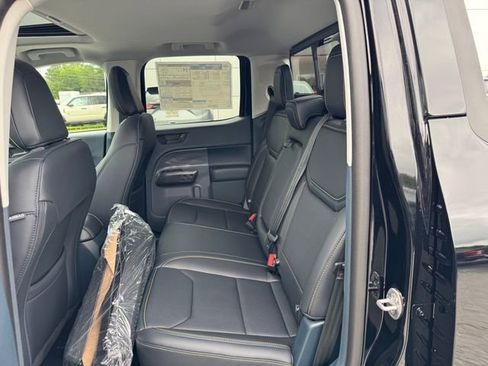 New 2025 Ford Maverick Lobo image 12