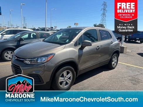 Used 2021 Chevrolet Trax LS w/ Tint and Cruise Package AWD/4WD image 1