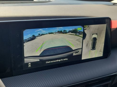 New 2026 Nissan Kicks SR image 9