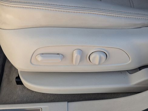 Used 2021 GMC Acadia Denali w/ Denali Technology Package image 24