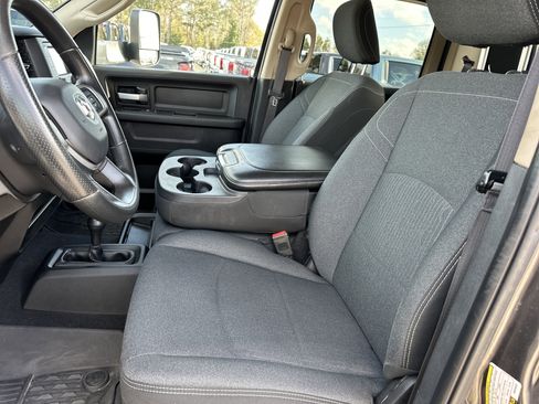 Used 2019 RAM 2500 Tradesman image 10