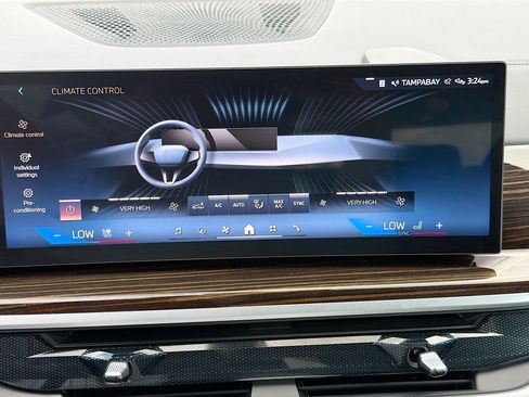 Used 2026 BMW X5 xDrive40i image 35