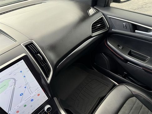 Used 2021 Ford Edge ST-Line image 30