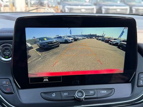 Used 2023 Chevrolet Blazer RS w/ Enhanced Convenience Package FWD image 12