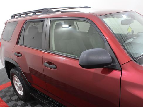 Used 2012 Toyota 4Runner Trail image 7