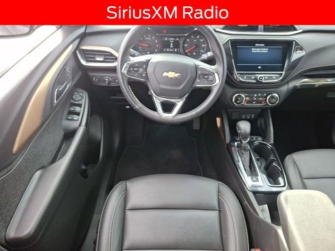 Used 2023 Chevrolet TrailBlazer ACTIV w/ Convenience Package image 11