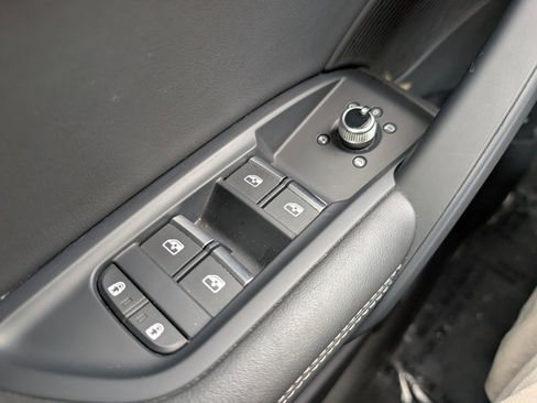 Used 2023 Audi Q5 2.0T Premium Plus image 35