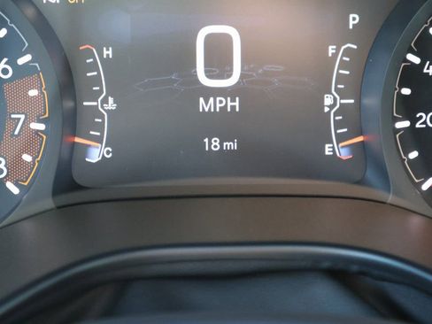 New 2026 Jeep Compass Latitude AWD/4WD image 29