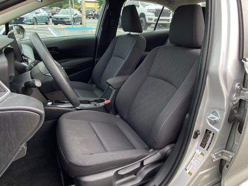 Used 2024 Toyota Corolla LE FWD image 14