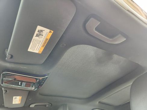 Used 2023 Mercedes-Benz C 300 Sedan image 19