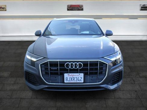 Used 2019 Audi Q8 Premium w/ Convenience Package image 3