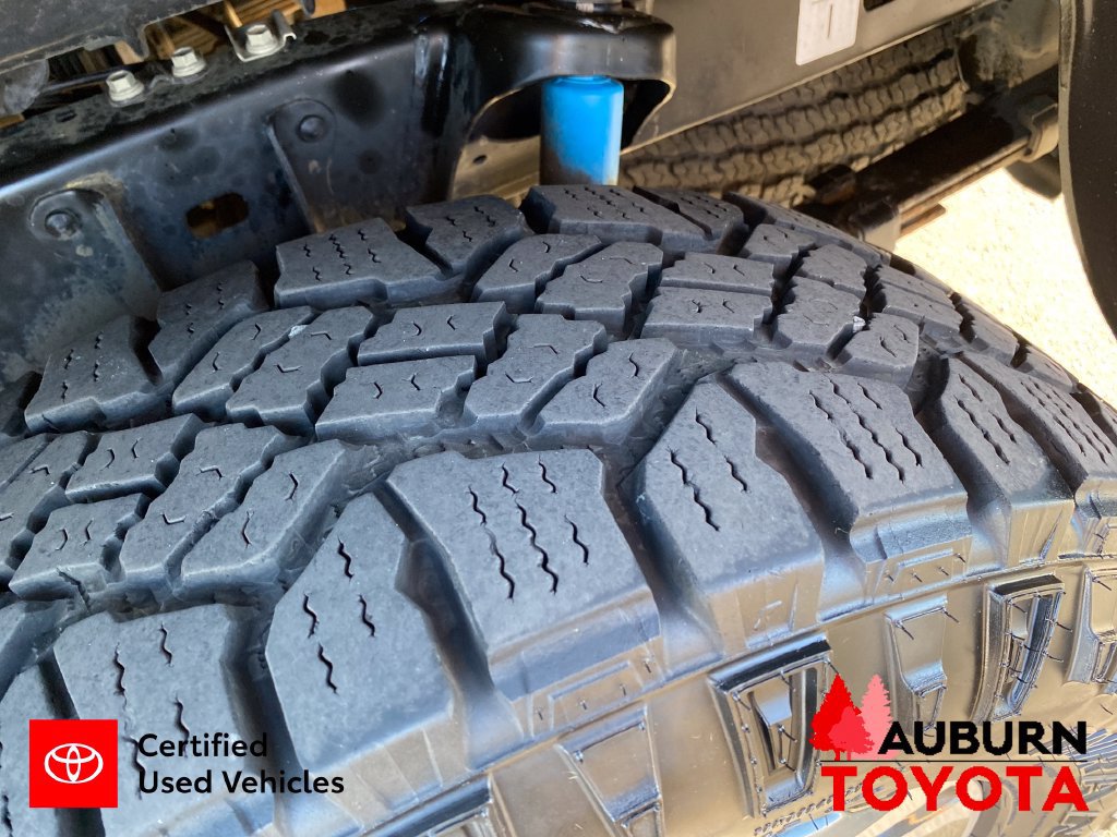 Certified 2023 Toyota Tacoma TRD Off-Road w/ Black Out Package (TMS) AWD/4WD image 24