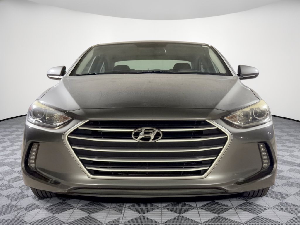Used 2018 Hyundai Elantra Value Edition w/ Cargo Package FWD image 6