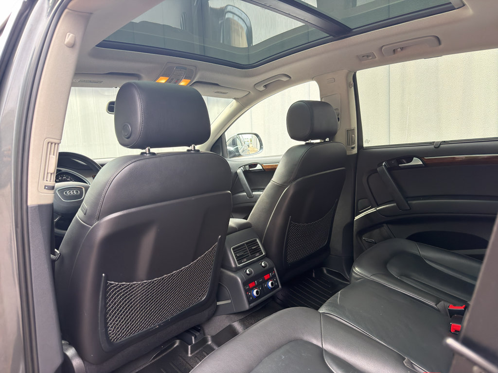 Used 2015 Audi Q7 TDI Premium Plus w/ Premium Plus Package AWD/4WD image 17