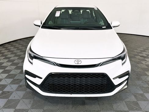Used 2024 Toyota Corolla SE FWD image 8