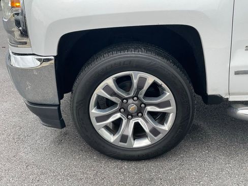 Used 2018 Chevrolet Silverado 1500 LTZ w/ LTZ Plus Package AWD/4WD image 33