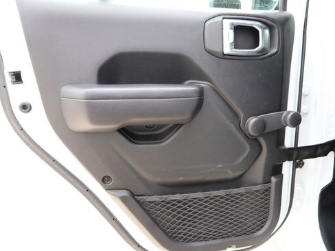 Used 2024 Jeep Wrangler Unlimited Sport AWD/4WD image 16
