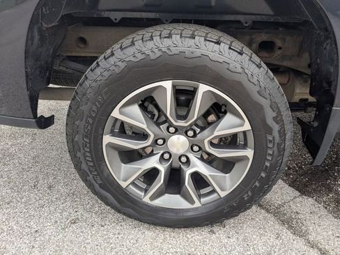 Used 2022 Chevrolet Silverado 1500 LT w/ All Star Edition Plus image 11