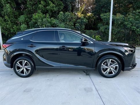 Certified 2023 Lexus RX 350 Premium image 2