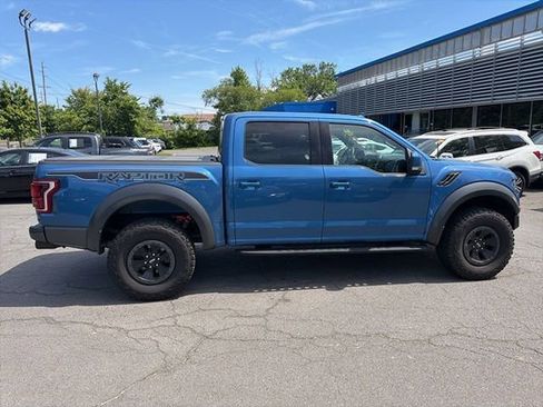 Used 2019 Ford F150 Raptor w/ Equipment Group 802A Luxury AWD/4WD image 8