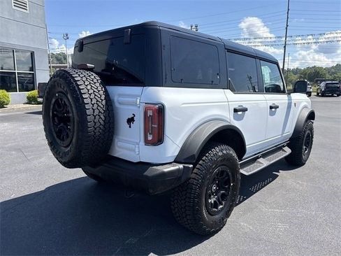 New 2025 Ford Bronco Badlands w/ Sasquatch Package image 4