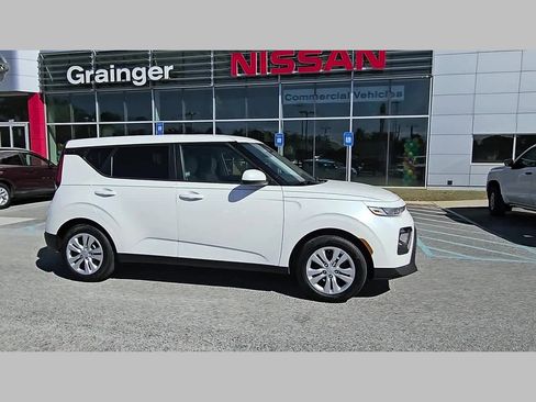 Used 2020 Kia Soul LX FWD image 35