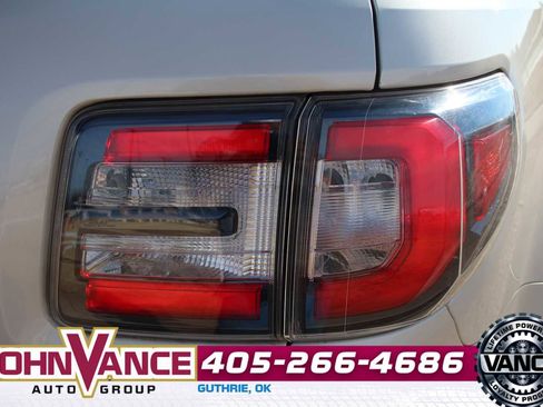 Used 2015 GMC Acadia Denali image 10