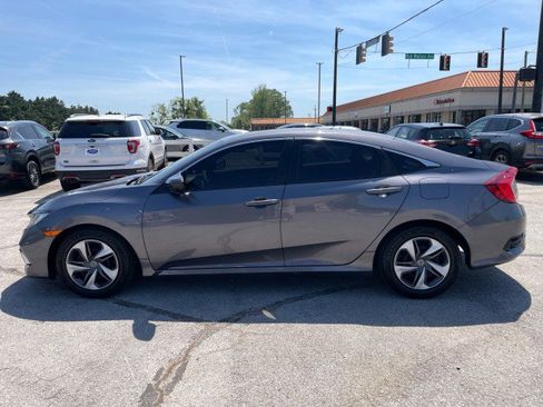 Used 2019 Honda Civic LX image 2