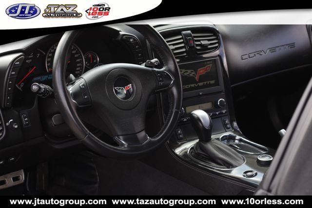Used 2013 Chevrolet Corvette Convertible w/ 3LT Preferred Equipment Group RWD image 20