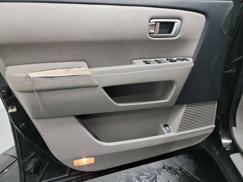 Used 2011 Honda Pilot EX-L image 13