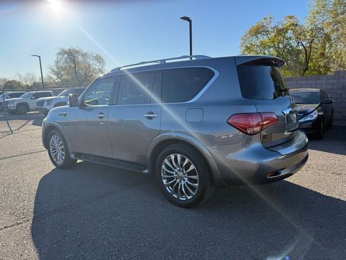 Used 2017 INFINITI QX80 4WD w/ Deluxe Technology Package image 5