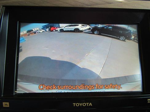 Used 2012 Toyota Sequoia Platinum RWD image 22