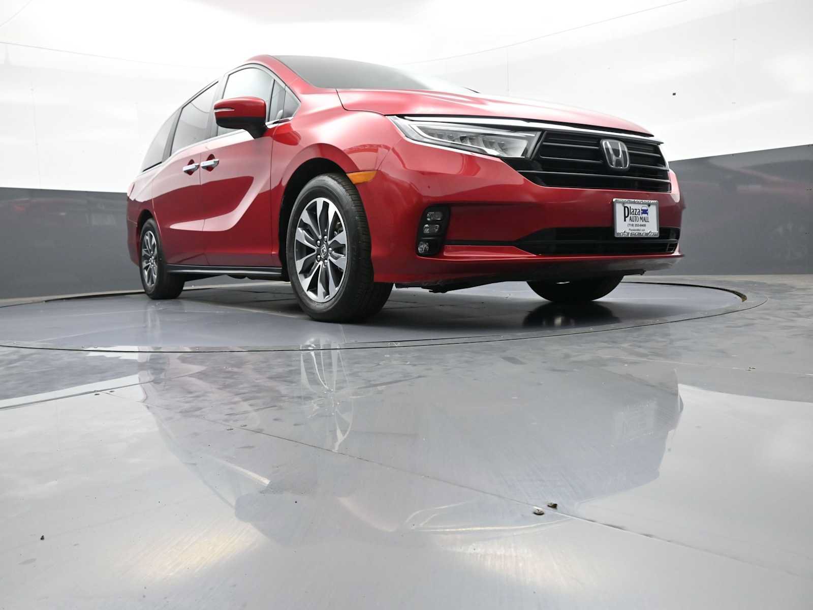 Certified 2024 Honda Odyssey EX-L image 31