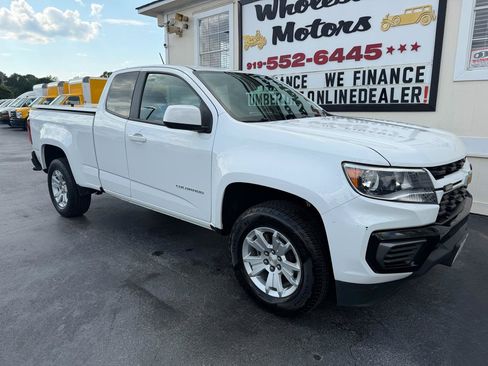 Used 2022 Chevrolet Colorado LT w/ Fleet Safety Package RWD image 2