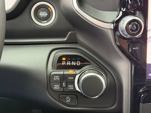 New 2026 RAM 1500 Big Horn AWD/4WD image 22