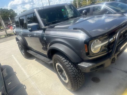 Used 2021 Ford Bronco Outer Banks w/ Sasquatch Package AWD/4WD image 7
