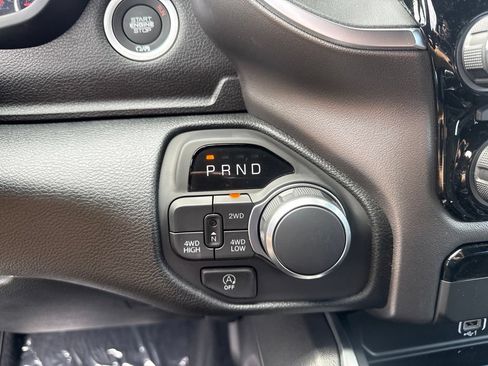 New 2026 RAM 1500 Express AWD/4WD image 14