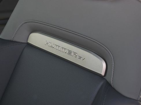 New 2025 GMC Hummer EV 3X image 14