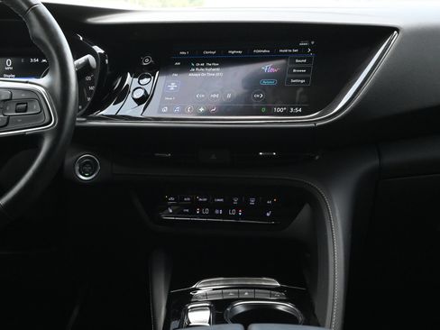 Used 2023 Buick Envision Essence FWD image 13