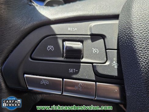 Used 2023 Cadillac XT4 Luxury image 30