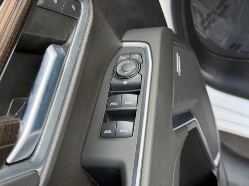 Used 2022 Chevrolet Silverado 1500 RST w/ Convenience Package II image 15