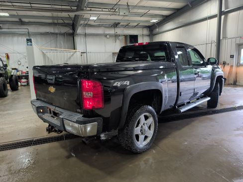 Used 2011 Chevrolet Silverado 2500 LTZ w/ LTZ Plus Package AWD/4WD image 3