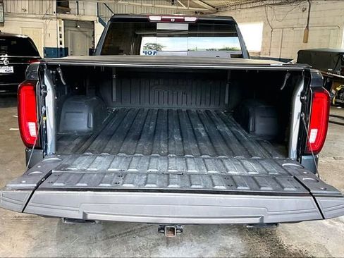 Used 2019 GMC Sierra 1500 AT4 w/ AT4 Premium Package AWD/4WD image 30