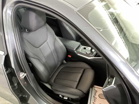 Used 2021 BMW 330e xDrive w/ Premium Package image 26