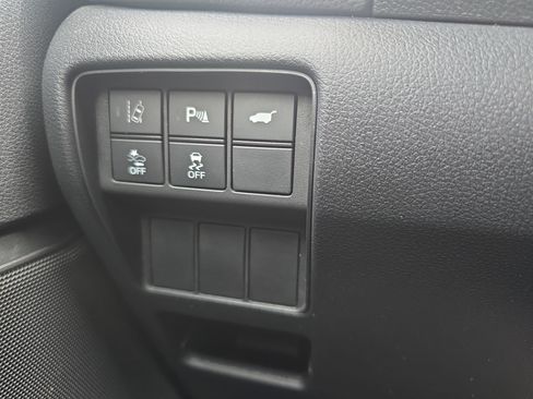 Used 2022 Honda CR-V Touring image 26