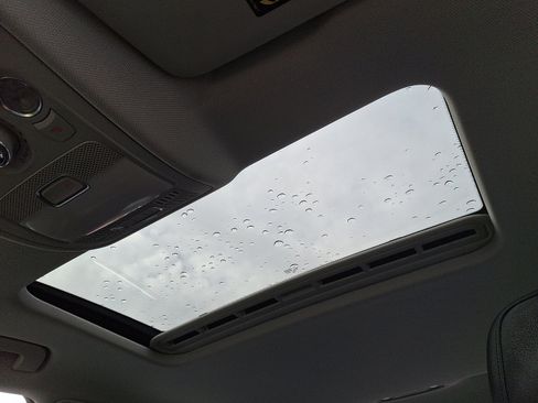 Used 2015 Audi A4 2.0T Premium w/ Audi MMI Navigation image 14