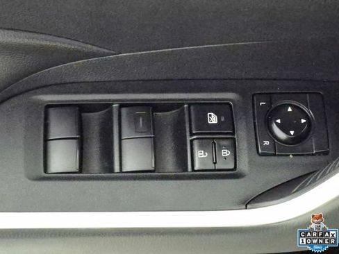 Certified 2023 Toyota RAV4 LE AWD/4WD image 16