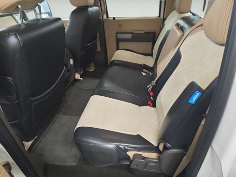 Used 2016 Ford F350 Lariat w/ Lariat Interior Package AWD/4WD image 36