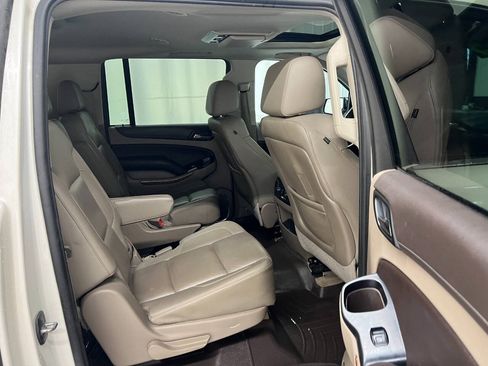 Used 2015 Chevrolet Suburban LTZ AWD/4WD image 11